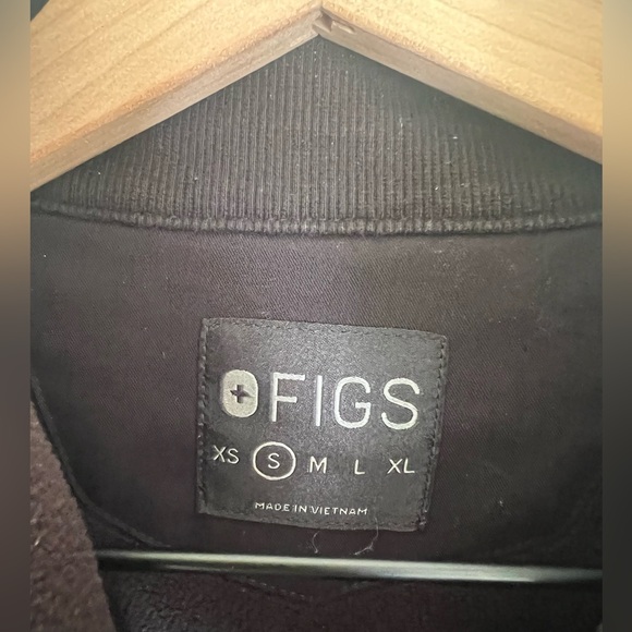 FIGS women’s On Shift Fleece Jacket - Picture 3 of 4
